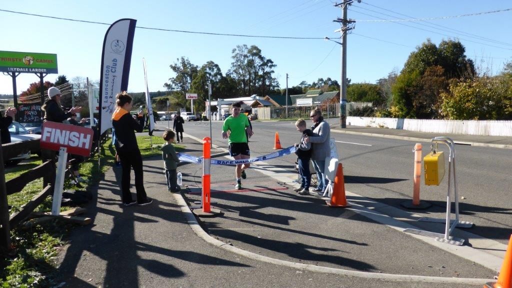 Lilydale Larder 16.6k won by first timer – Leigh De Jong