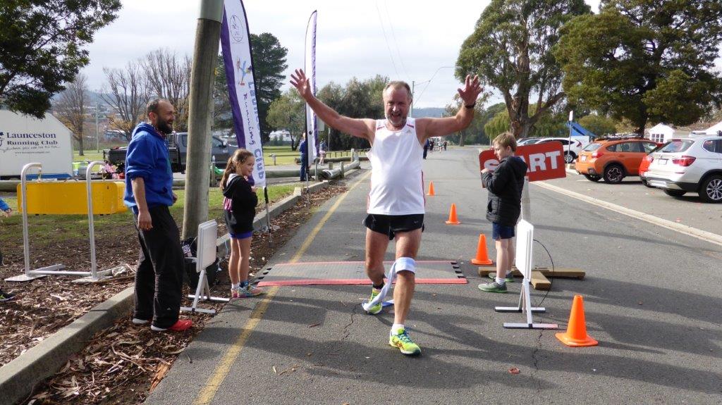 Peter Daniels takes out the Vincent Walker Construction 5k