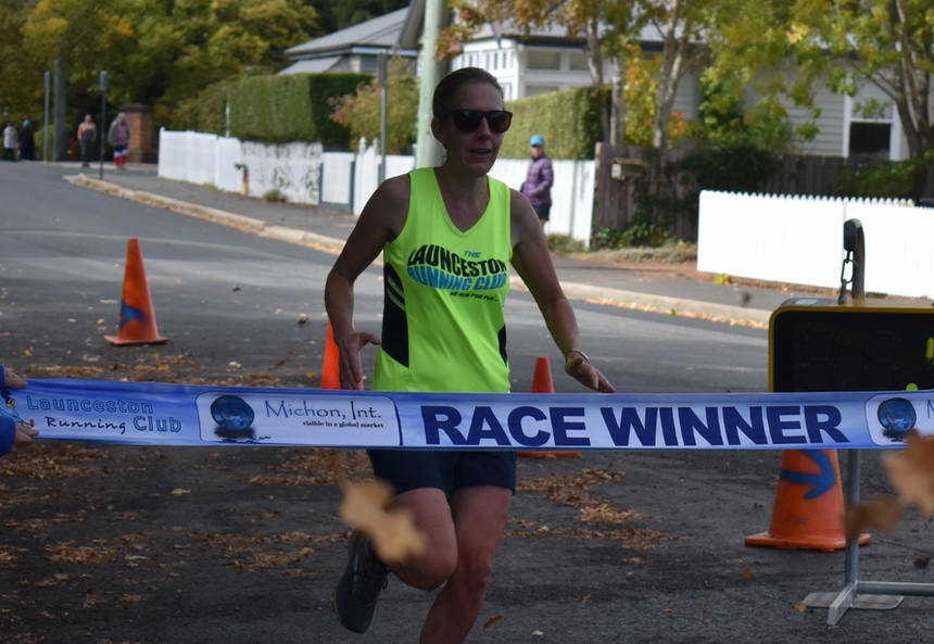 Jozina takes out the 8k in Evandale