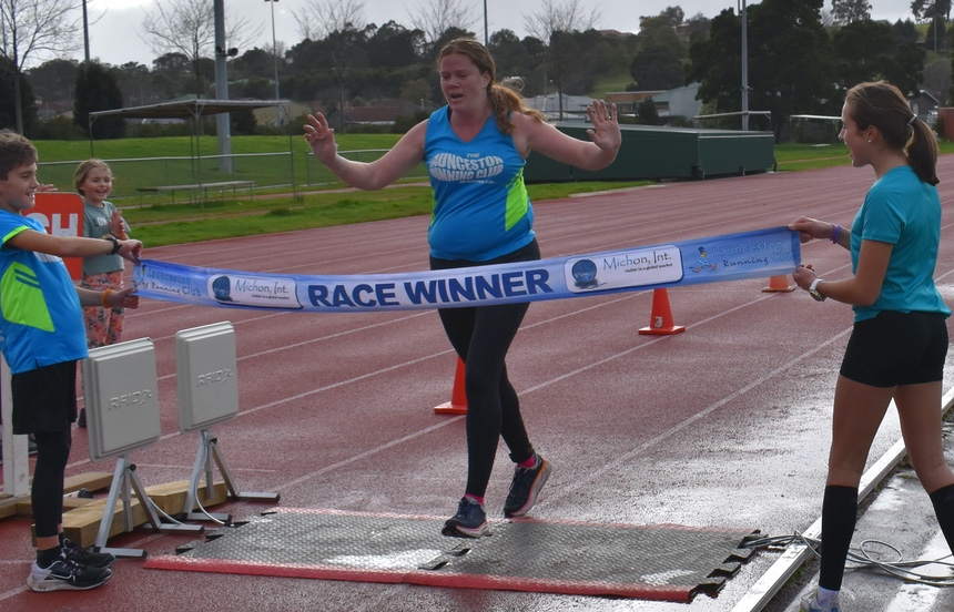 Fiona Webb wins at St Leonards..