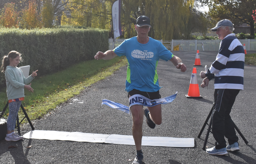 John Wilson storms into first place at Windermere