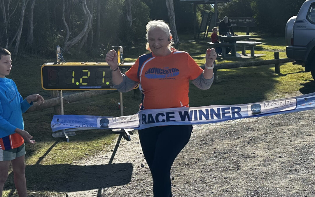 🏖 Fog, Fun, and Fast Finishes – Race 11 at Greens Beach 🏃‍♀️