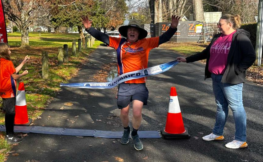 Sunshine, Smiles & Sprints in Westbury – Race 10 Wrap!