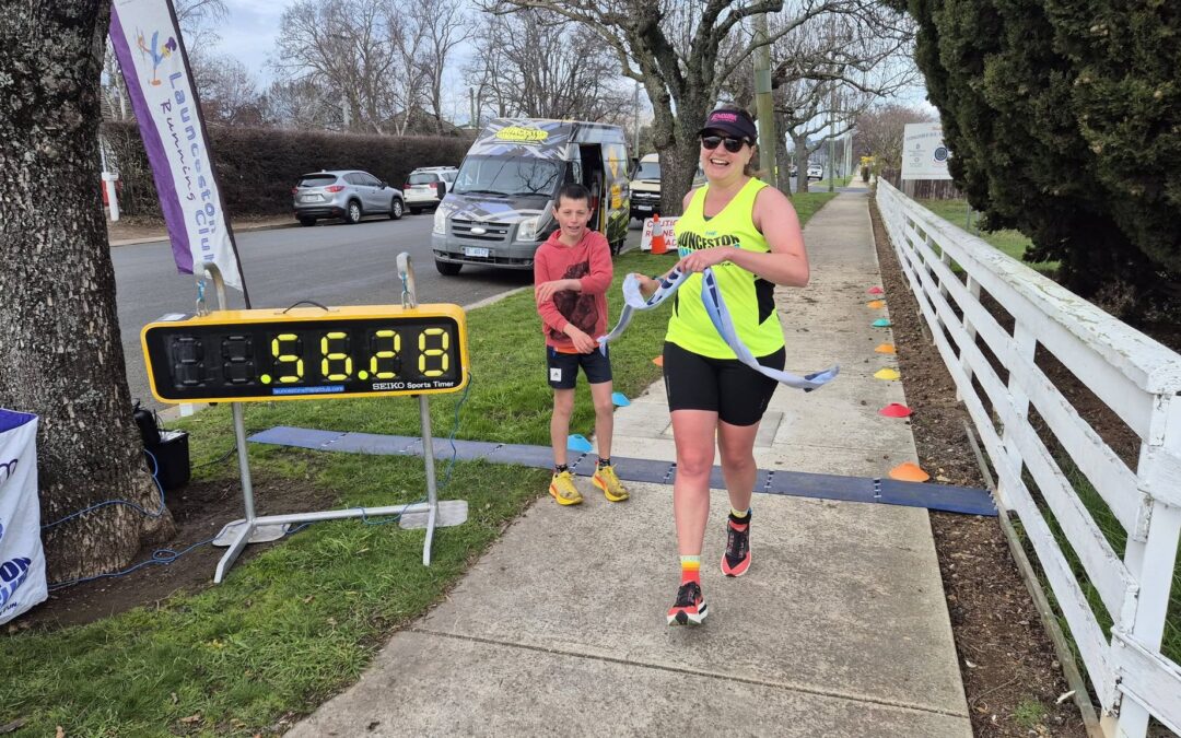 Katie Proctor Crosses the Line First! 2026 Race 8 Report – Longford